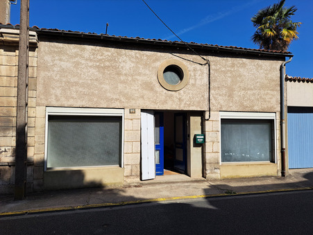 Saint-Jean-d'Angély  250 €