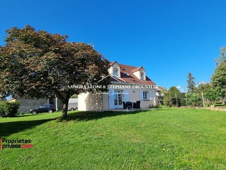 Jouy  249 500 €