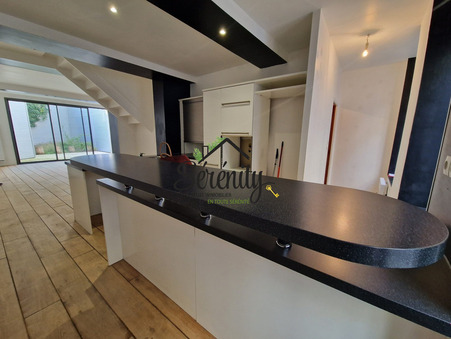 Cambrai  157 500 €