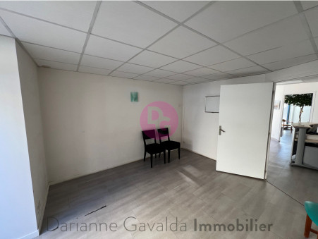 Local professionnel 89 000 €  Réf. 1986 Decazeville