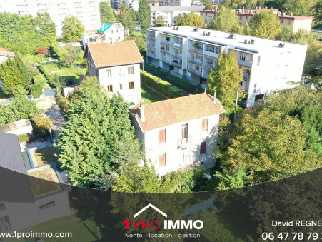 Saint-Égrève  239 000 €