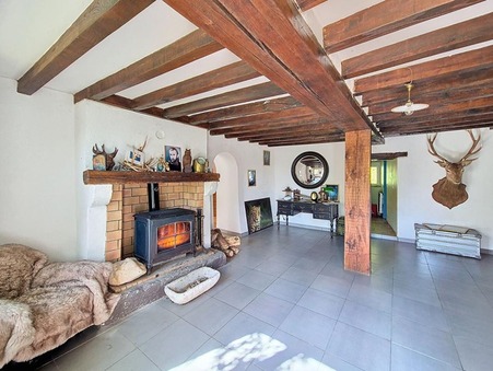 Morogues  160 000 €