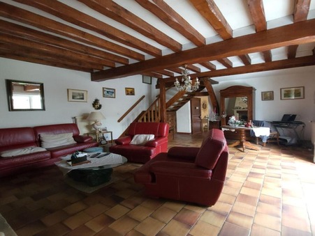 Nonancourt  178 860 €