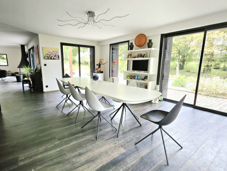 Maison sur Beychac et Caillau ; 1 099 000 € ; Achat Réf. SJ480