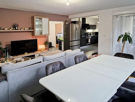 Oberhoffen-sur-Moder  250 000 €