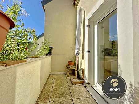 Villiers le bacle  338 000 €