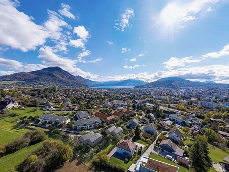Annecy-le-Vieux  924 000 €