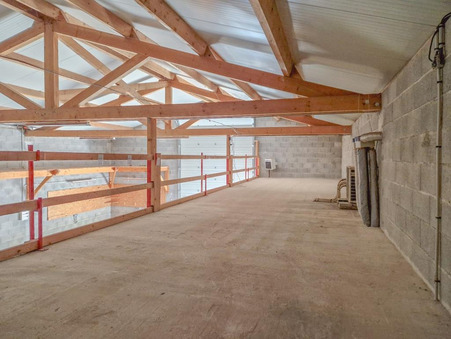 A vendre local commercial Belley 01300; prix nous consulter