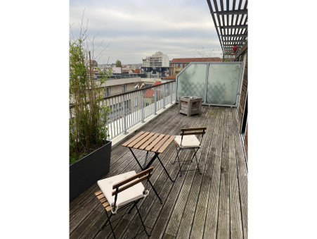 MONTREUIL 2 800 €