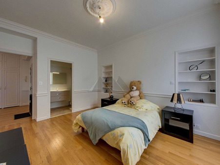 Appartement 655 000 €  Réf. 26079MM Brest