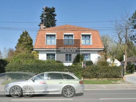 Cucq  546 000 €