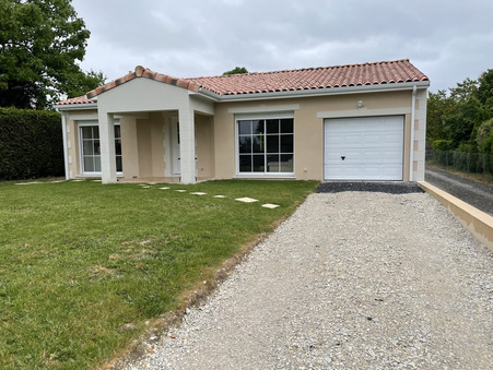 Maison sur Barbezieux-Saint-Hilaire ; 230 000 €  ; Vente Réf. 41_4653