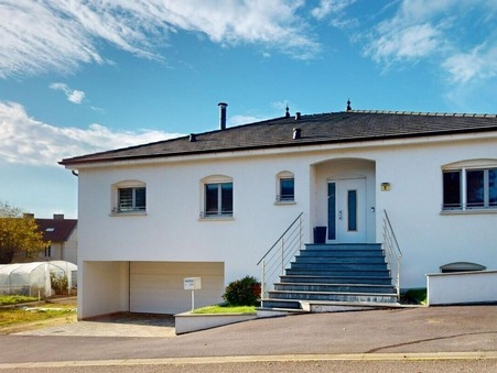 Joeuf  380 000 €