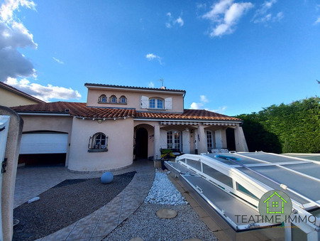 Aubière  364 000 €