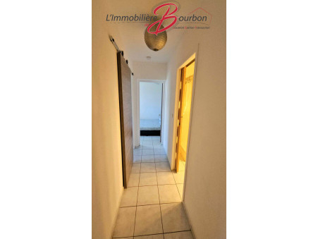 A louer appartement 797 &euro;  Bras Panon