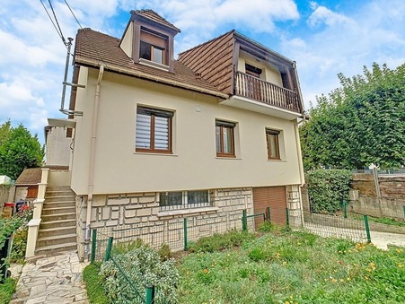 Tremblay-en-France  325 000 €
