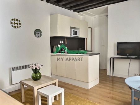PARIS 9EME ARRONDISSEMENT  855 €