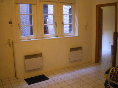 LILLE  648 €