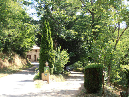 SILHAC  285 000 €