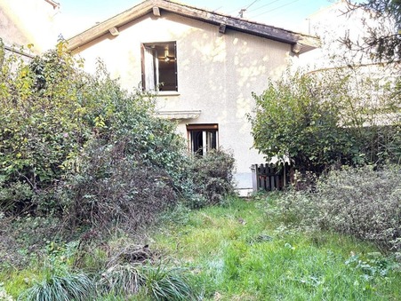 Saint-étienne  120 000 €