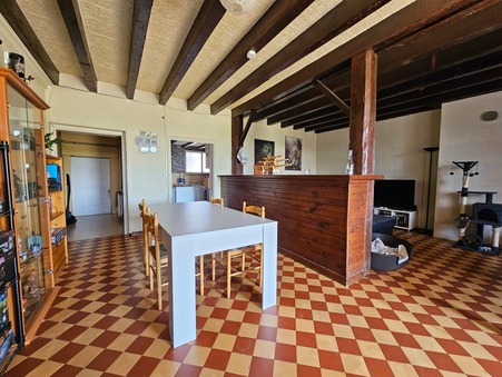 A vendre maison St Vincent en Bresse 71440; prix nous consulter