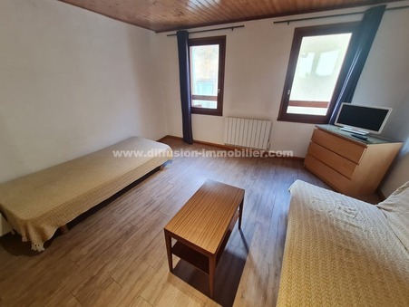 BARCELONNETTE 64 500 €