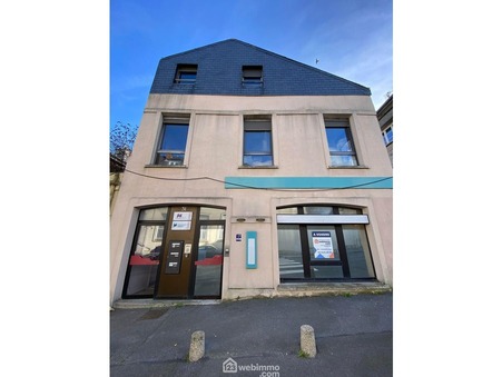 Laon  135 800 €