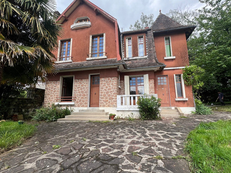 CONFOLENS  104 000 €