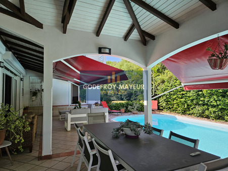 Maison sur Saint-François ; 432 000 €  ; A vendre Réf. 190.1