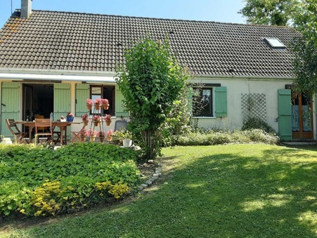 ST REMY SUR AVRE  210 000 €