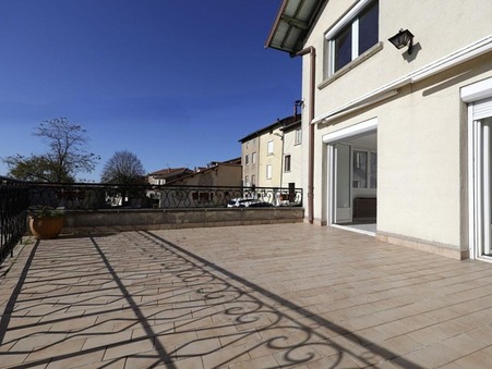 Violay  197 000 €