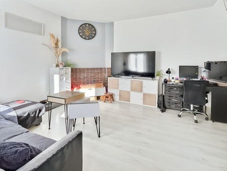 Erquinghem-Lys  142 900 €