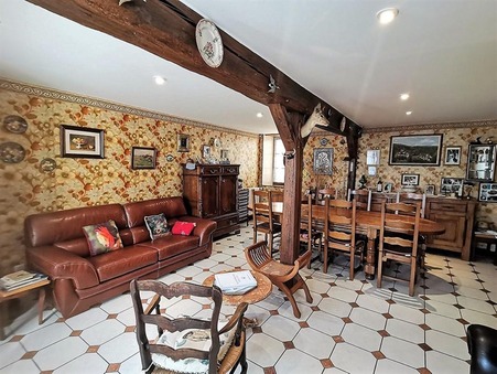 éguzon-Chantôme  225 000 €