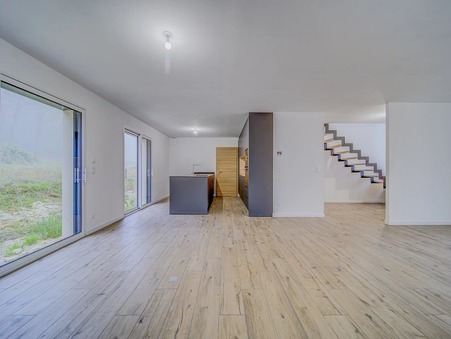 Amnéville  369 000 €