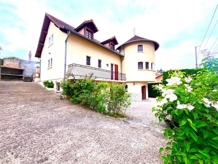 Roanne  249 900 €