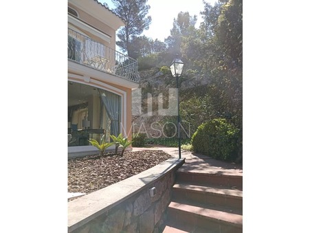 Maison sur Saint-Jean-Cap-Ferrat ; 4 200 000 €  ; A vendre Réf. 85460249-85460249