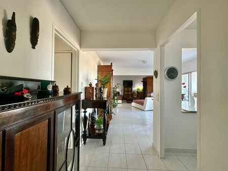 Appartement 235 000 €  sur Fort de France (97200) - Réf. CAR120