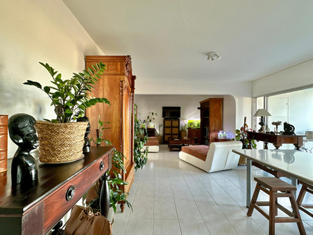 Vente appartement 235 000 €  Fort de France