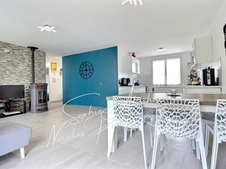 Janville-en-Beauce  167 990 €
