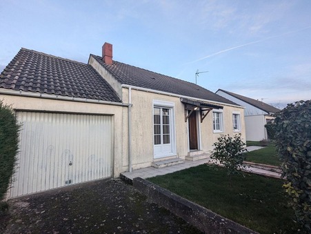 Senonches  172 400 €