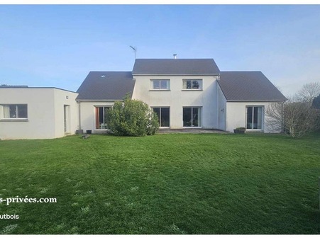 Bacilly  333 500 €