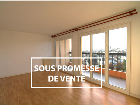 Élancourt  153 000 €