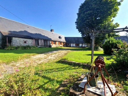 Forges-les-Eaux  225 000 €