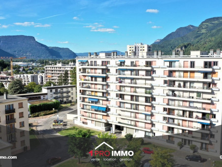 Saint-Égrève  115 000 €