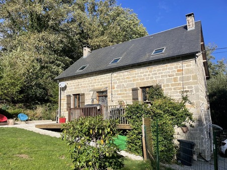 SAINT HILAIRE LES COURBES  298 000 €