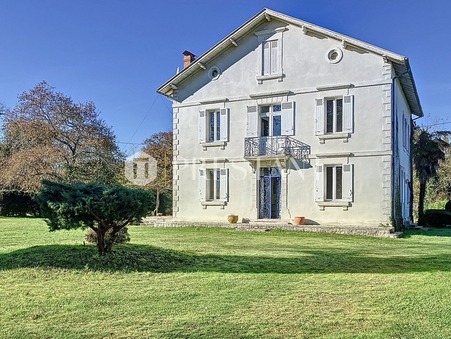 CANDRESSE  636 000 €