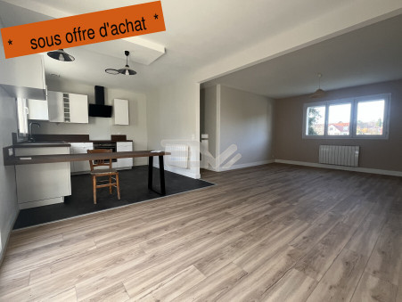 MUIZON  299 900 €
