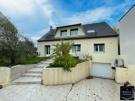 Saint mard  439 900 €