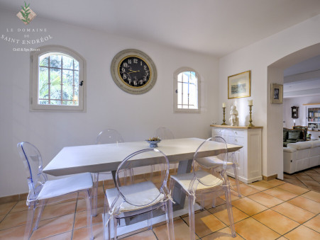 Haus 705 000 €  Réf. Villa 5 La Motte