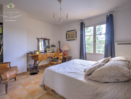 Haus sur La Motte ; 705 000 €  ; Achat Réf. Villa 5